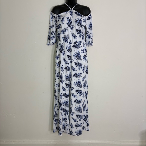 VENUS Pants - Venus Off the Shoulder Blue and White Floral Jumpsuit - Size Small - NWOT